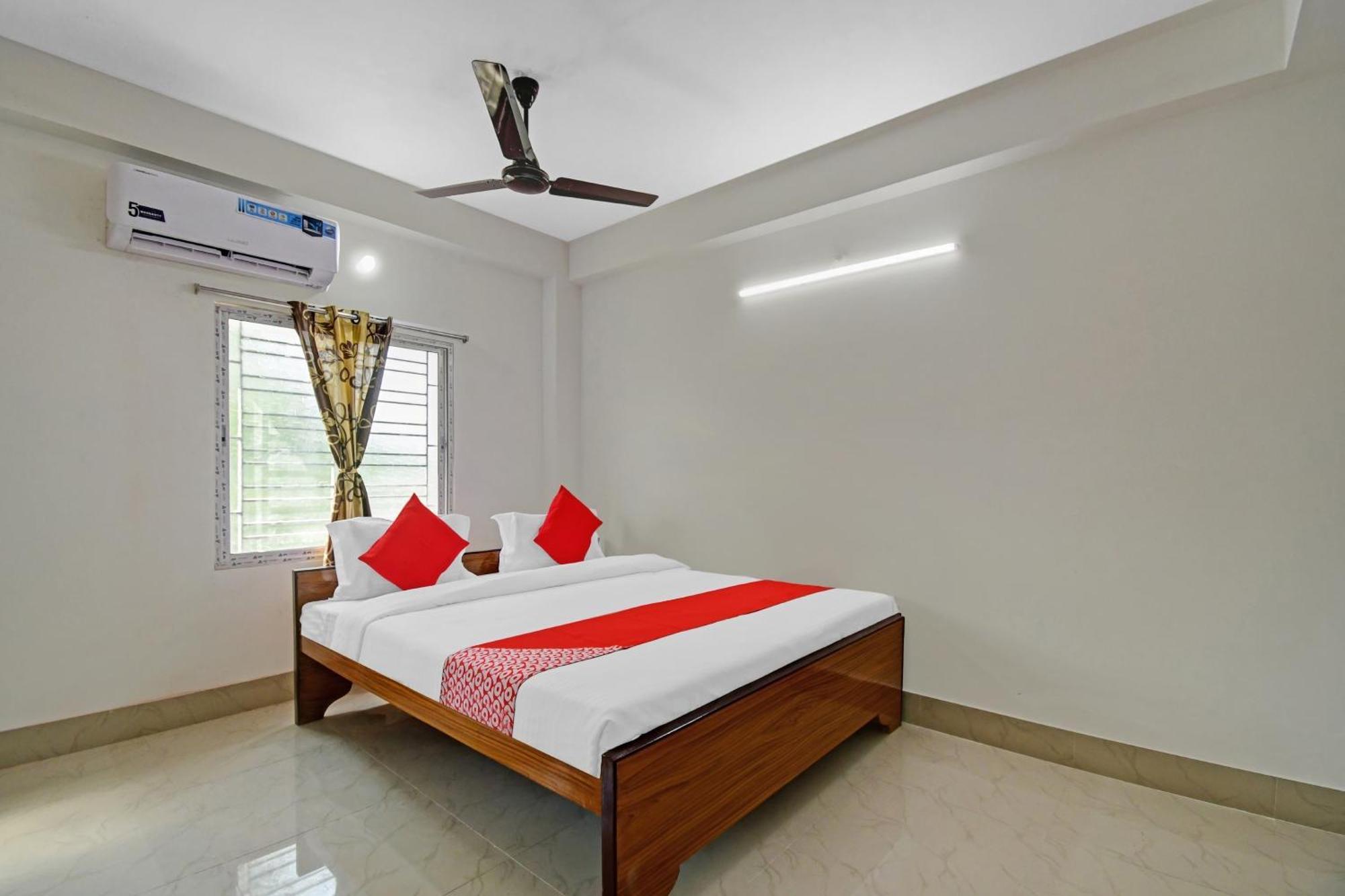 Super Hotel O Grand Eden Calcutta Buitenkant foto