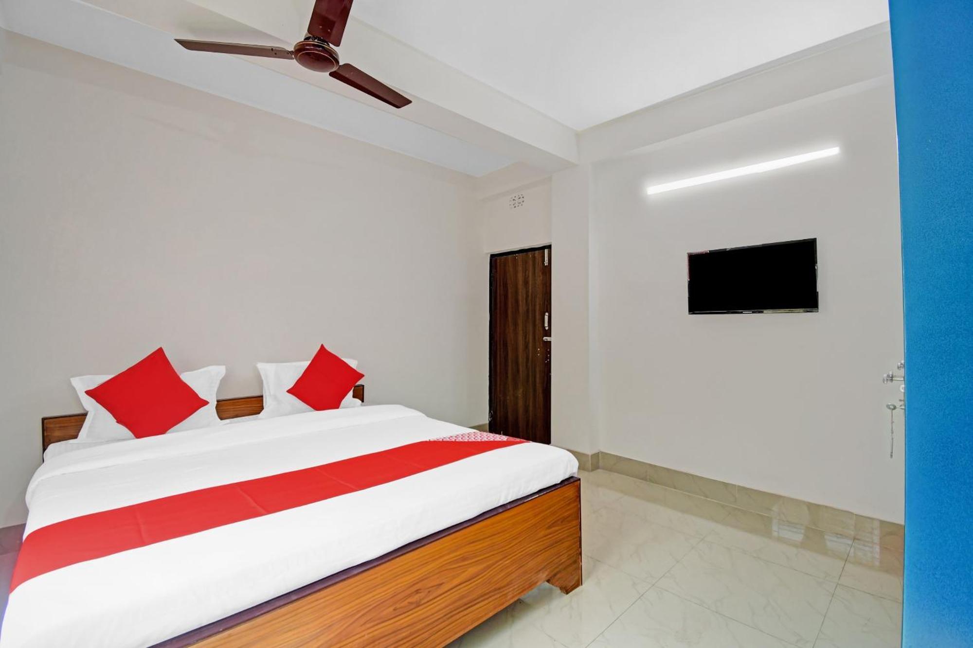 Super Hotel O Grand Eden Calcutta Buitenkant foto