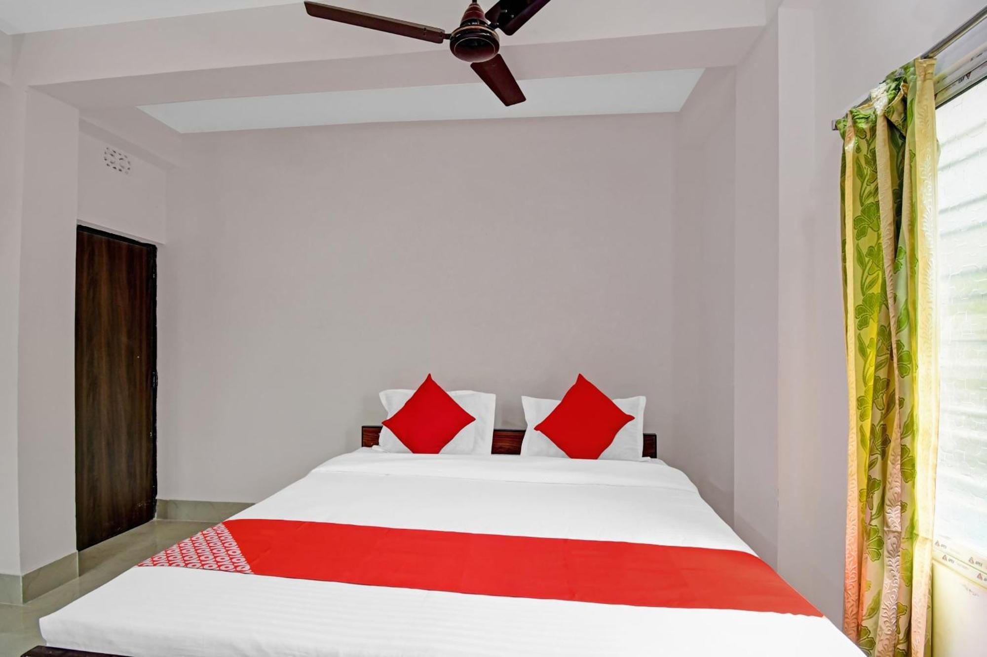 Super Hotel O Grand Eden Calcutta Buitenkant foto