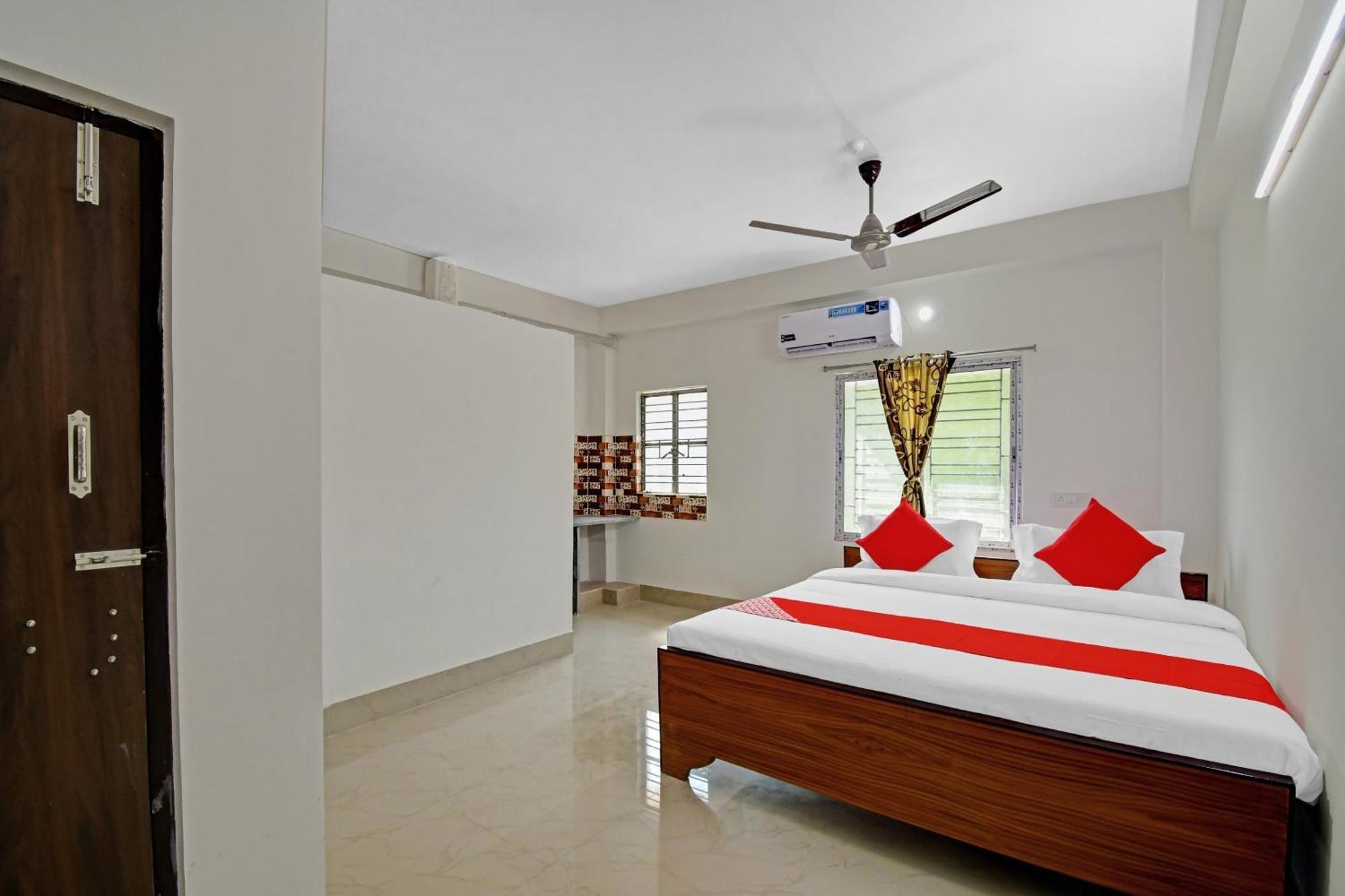 Super Hotel O Grand Eden Calcutta Buitenkant foto
