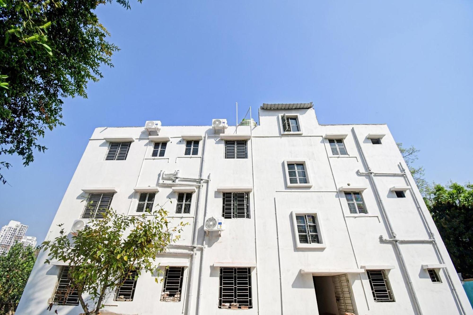 Super Hotel O Grand Eden Calcutta Buitenkant foto
