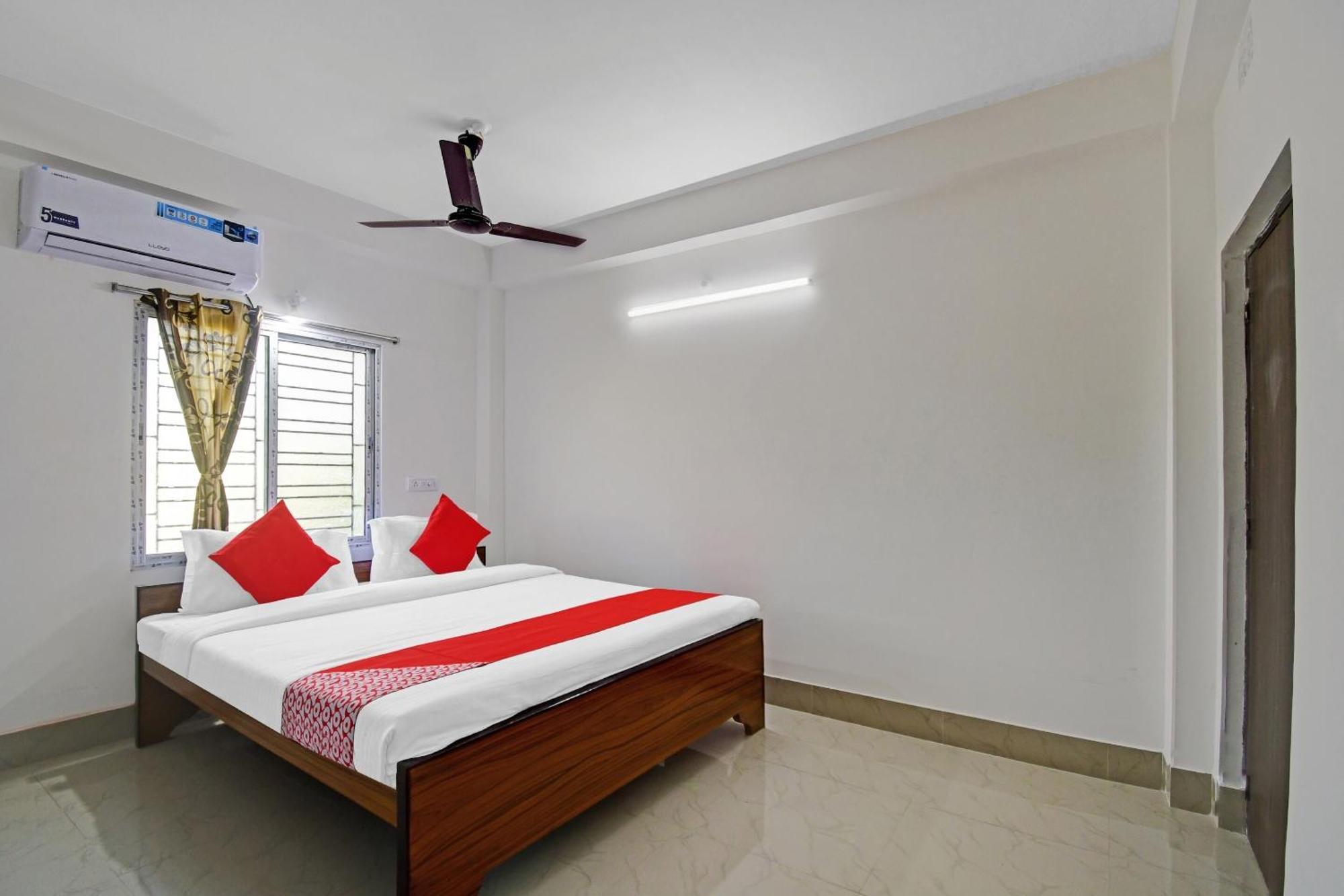 Super Hotel O Grand Eden Calcutta Buitenkant foto