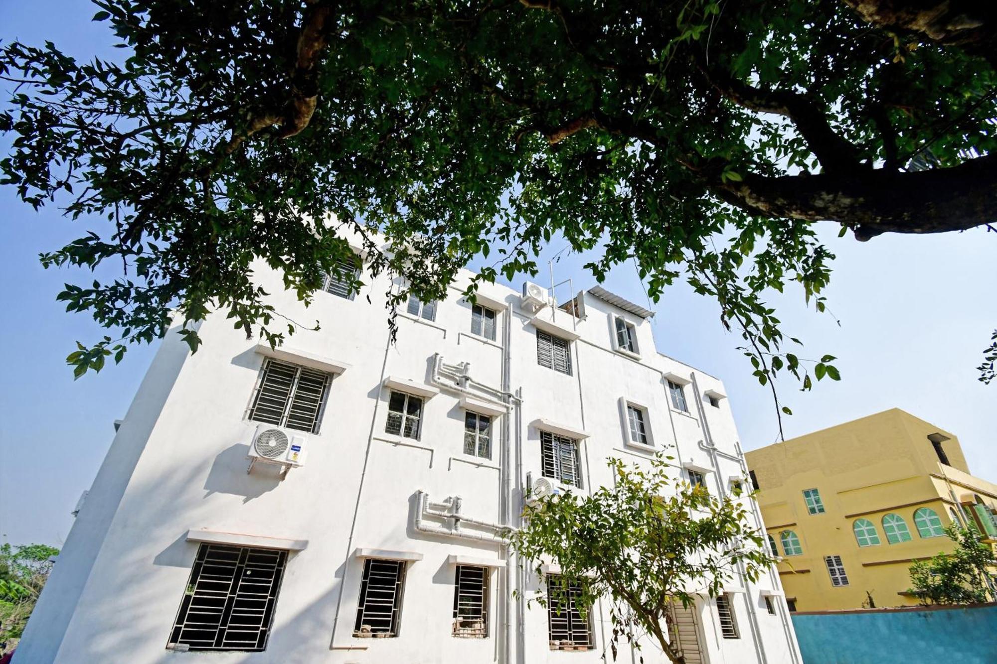 Super Hotel O Grand Eden Calcutta Buitenkant foto